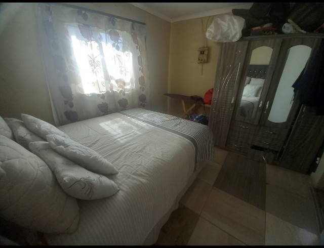 3 BEDROOM HOUSE FOR SALE IN TSAKANE
